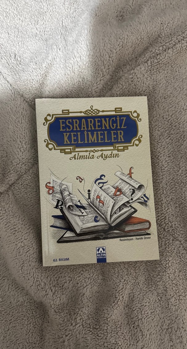 Esrarengiz Kelimeler - Almila Aydın - Görsel 3