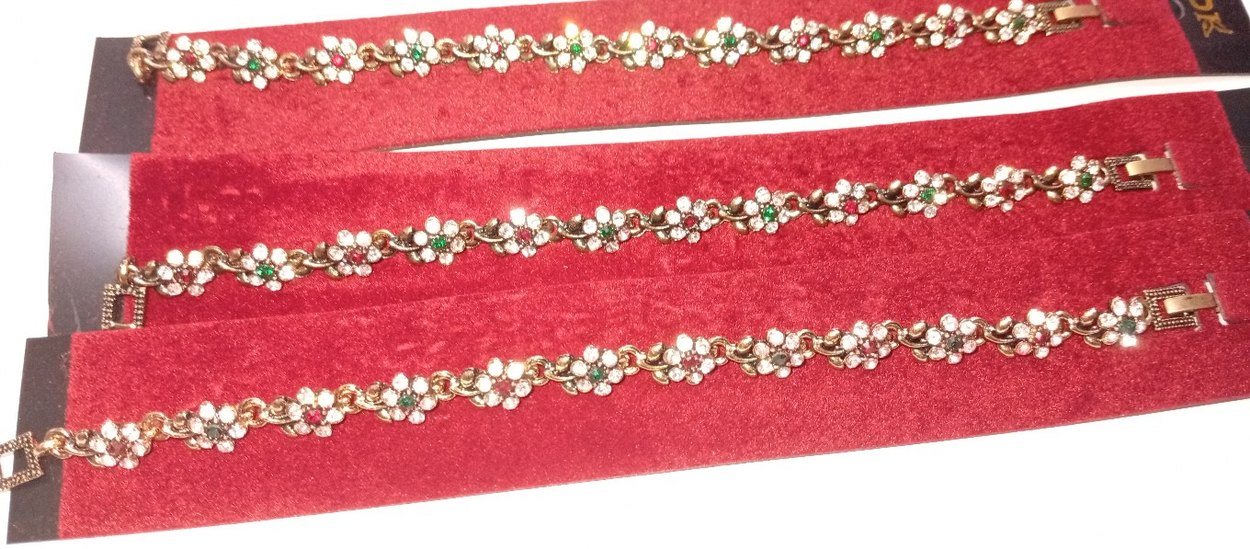 Renkli İşlemeli Zincir Detaylı Kadın Bileklik - Görsel 2