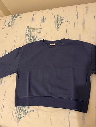 Pull and bear mavi sweatshirt