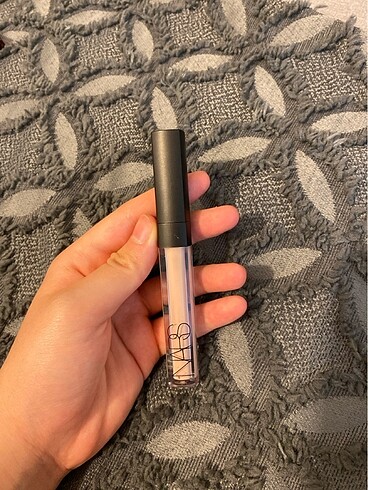 Nars kapatıcı