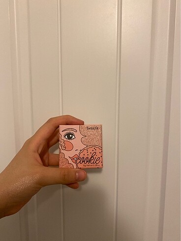 Benefit cookie aydınlatıcı