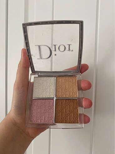 Dior DİOR aydınlatıcı palet