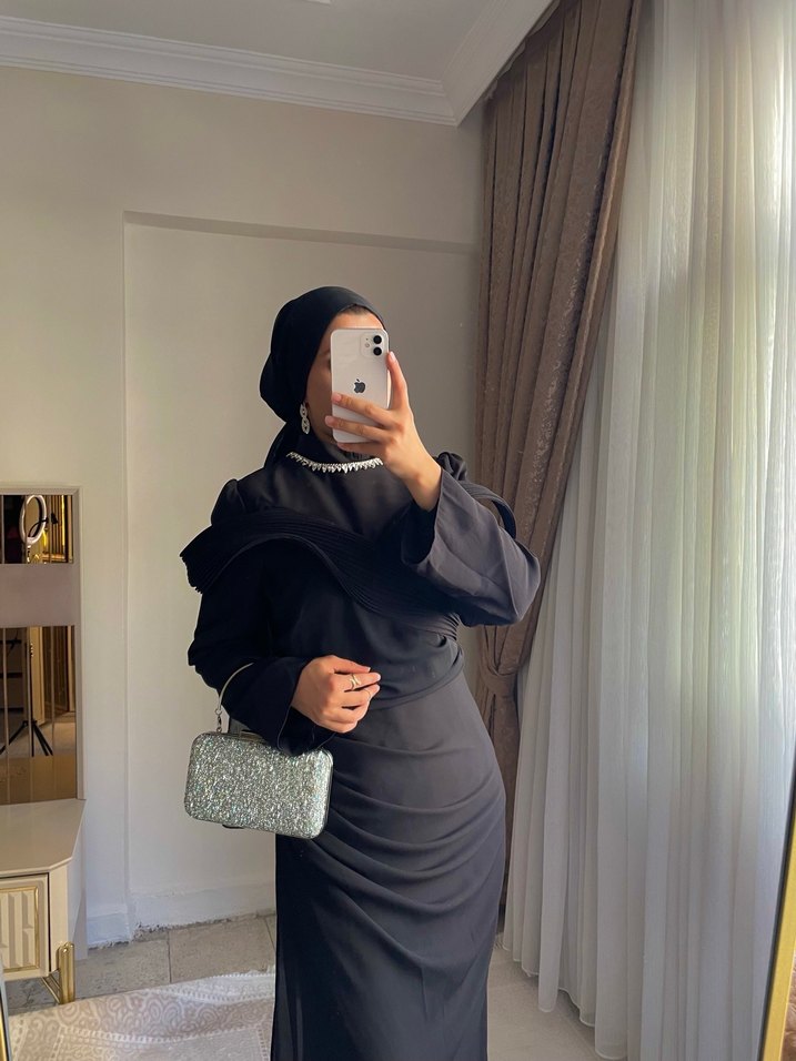 Instagram yakisan_dress - Görsel 2