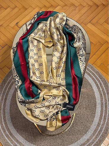 GUCCI