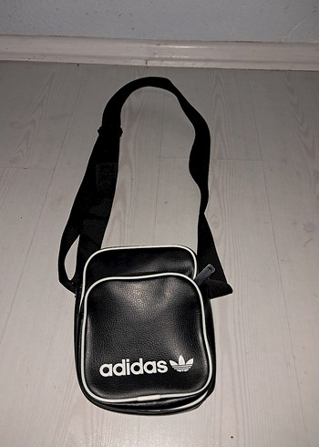 Adidas Siyah Adidas Erkek Omuz Çantası