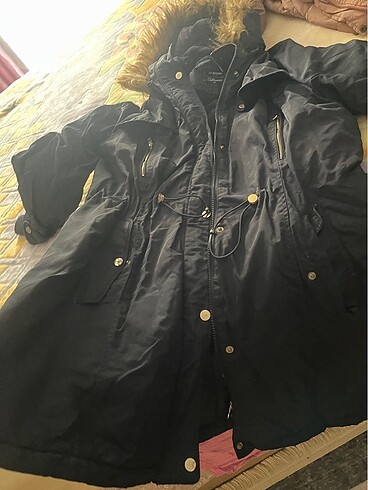 LC Waikiki Mont mont