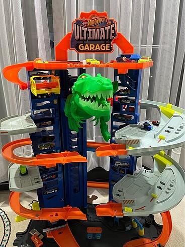 Hotwheels Ultimate Garage