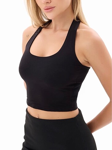 Boyundan geçmeli Crop top