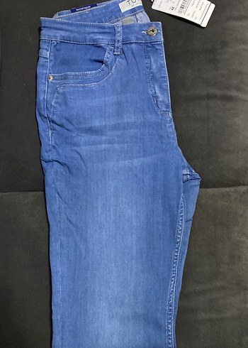 Mavi Kadın Denim Normal Boy Rahat Kesim Jean