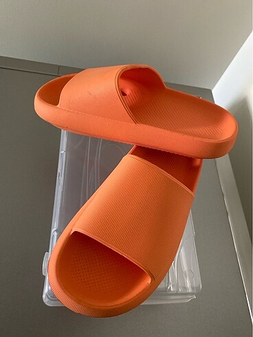 Kadın Terlik - Görsel 3