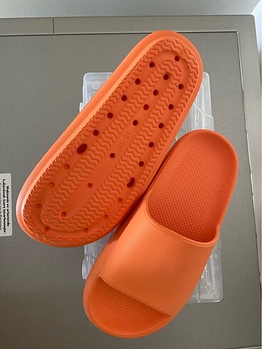 Kadın Terlik - Görsel 4