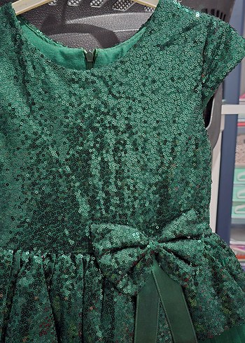 Kız Çocuk Yeşil Payetli Fırfırlı Elbise - Görsel 2