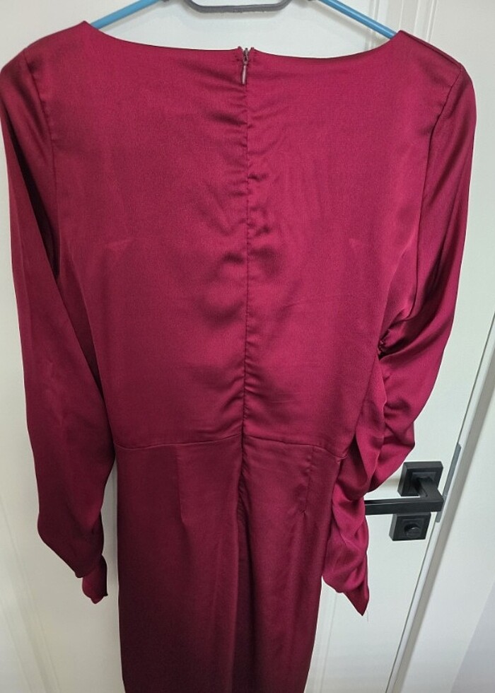 Saten elbise - Görsel 2