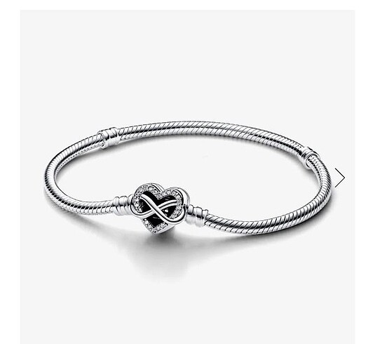 Pandora Pandora