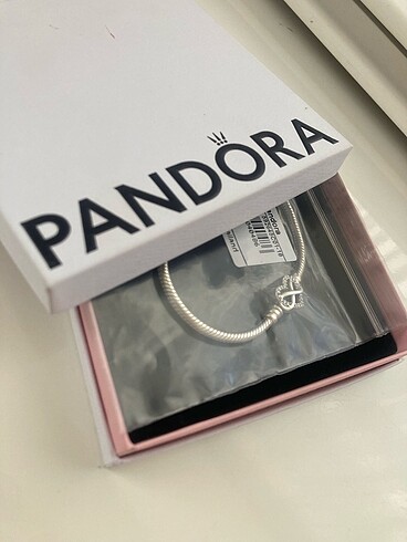 Pandora
