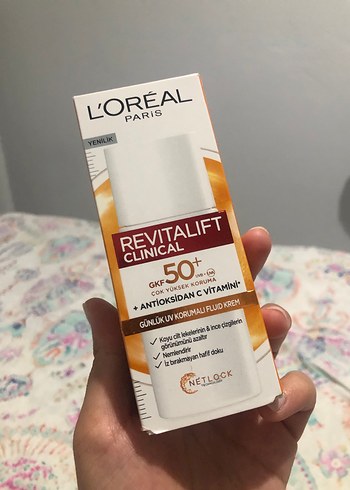 L'Oréal Revitalift Clinical SPF 50+ Güneş Koruyucu Krem