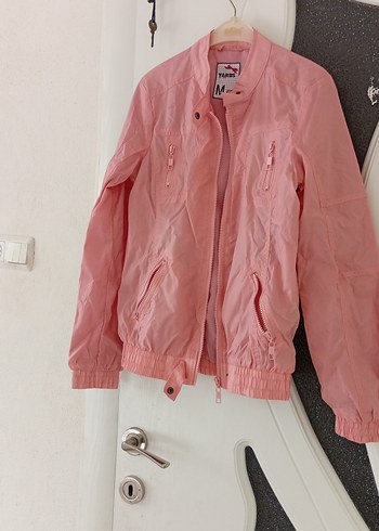 Düğmeli Pembe Kadın yağmurluk