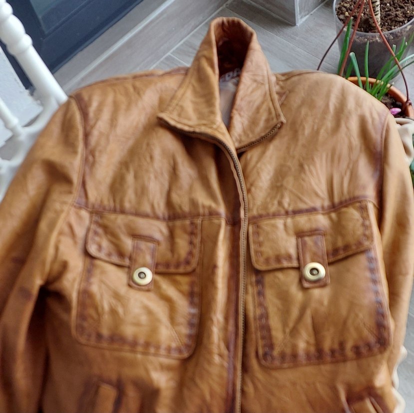 Düğmeli Bej Bohem Deri Ceket - Görsel 3