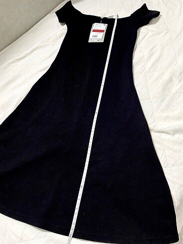 32 Beden siyah Renk H&M Düz Siyah Elbise