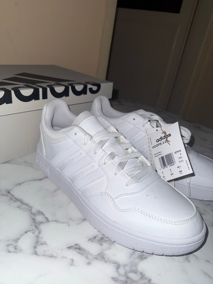 Beyaz Adidas Spor Ayakkabı - Görsel 3