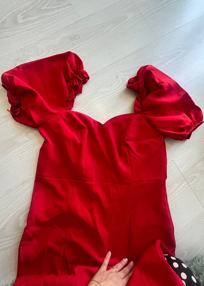 Kırmızı balık kesim Midi abiye - Görsel 2