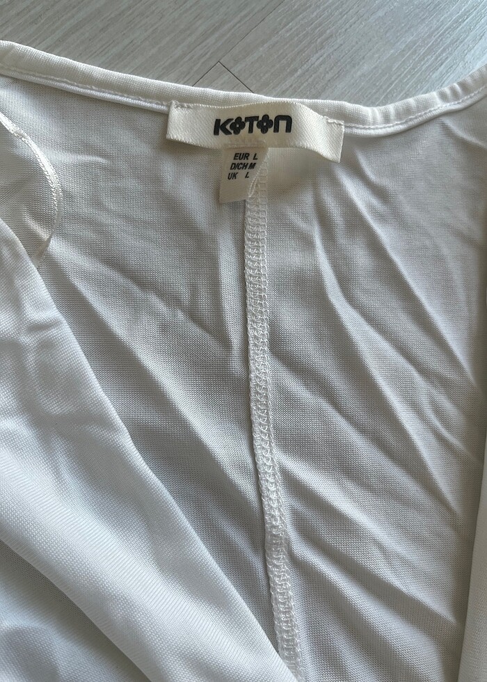 Koton beyaz degaje yaka bluz - Görsel 3