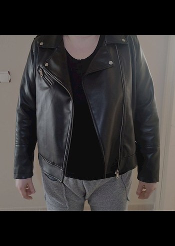 Siyah Deri Ceket Kadın - Görsel 3