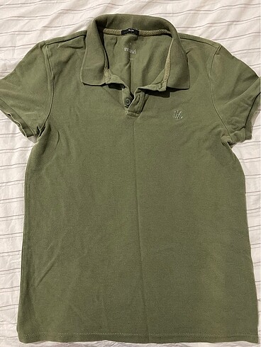 Mavi polo yaka