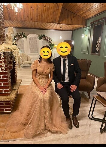 Nişan elbisesi