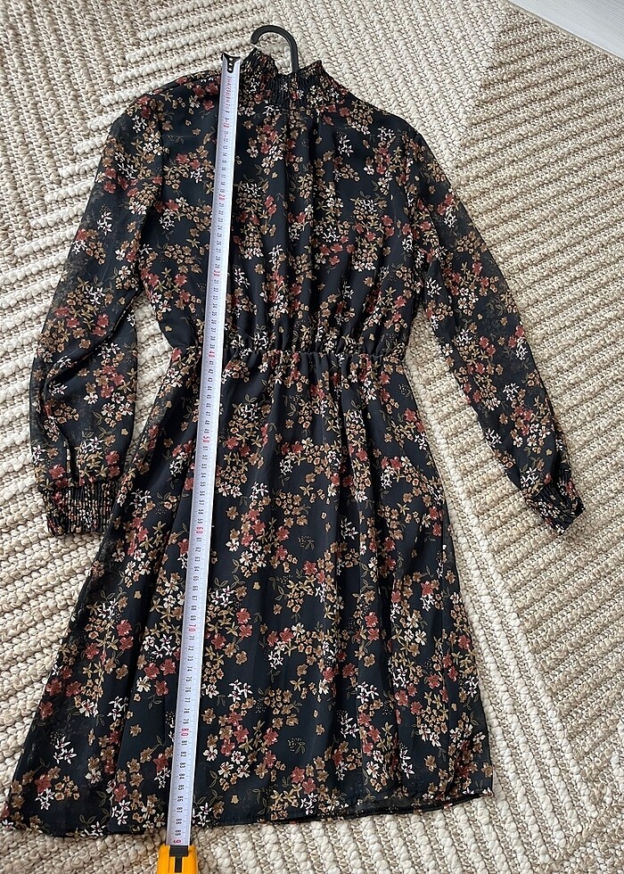 Kısa elbise - Görsel 5