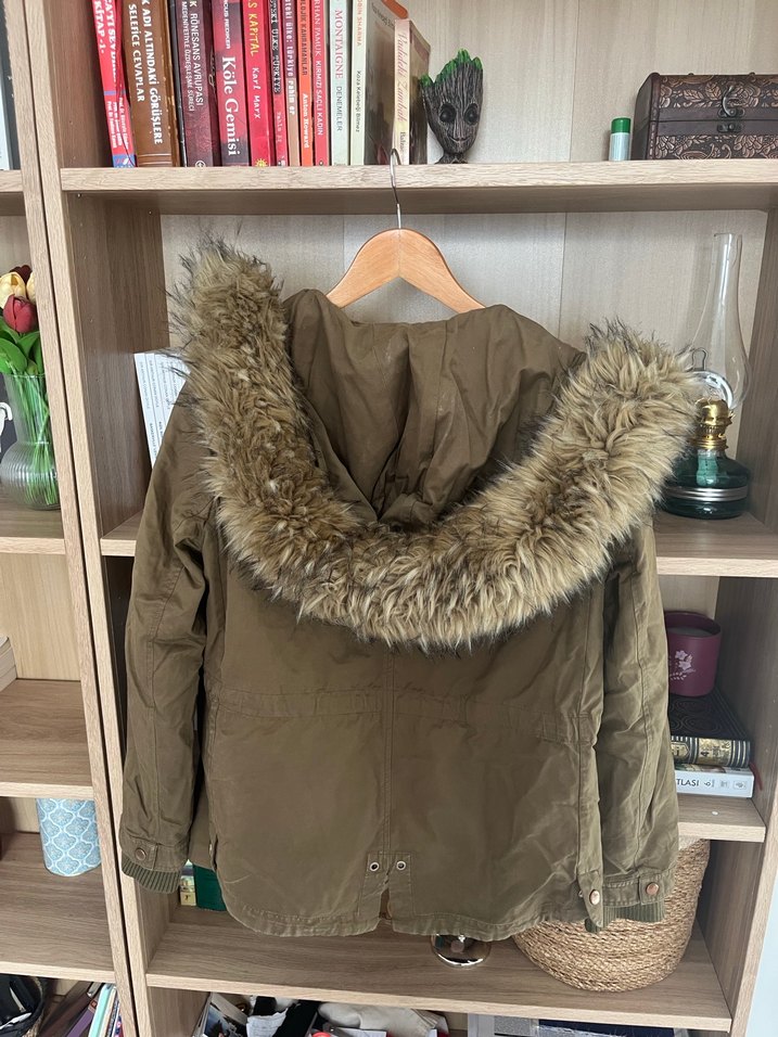 Kadın  Kürk Detaylı mont - Görsel 4