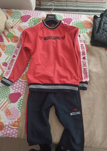 Moschino Kiz Cocuk Esofman Takimi
