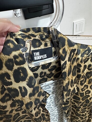 m Beden THE KOOPLES Marka Leopar Saten Gömlek 0 Orjinal