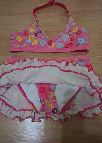 10 Yaş Beden pembe Renk Çiçek Desenli Pembe Kız Bikini Takımı