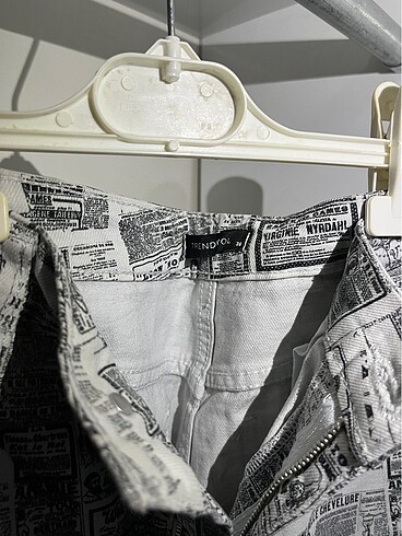 Trendyol & Milla GAZETE DESEN PANTOLON