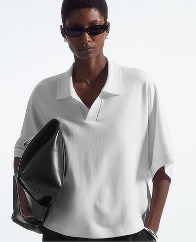 COS LACOSTE