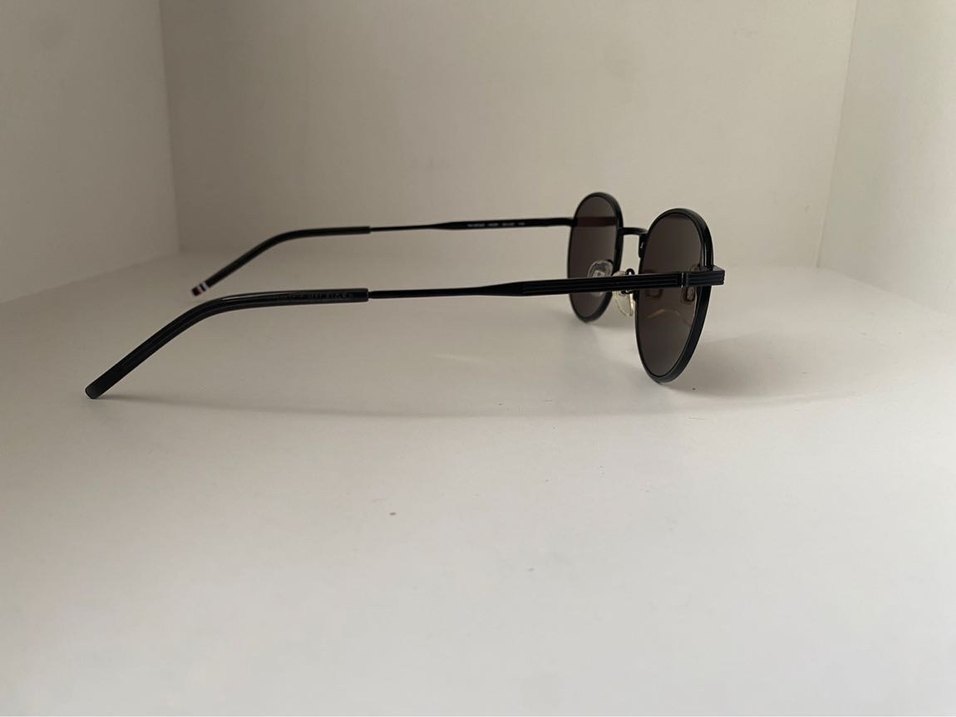 TOMMY HİLFİGER ERKEK/KADIN GÜNEŞ GÖZLÜĞÜ - Görsel 3