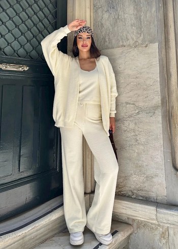 crop hırka pantalon 3'lü triko takım