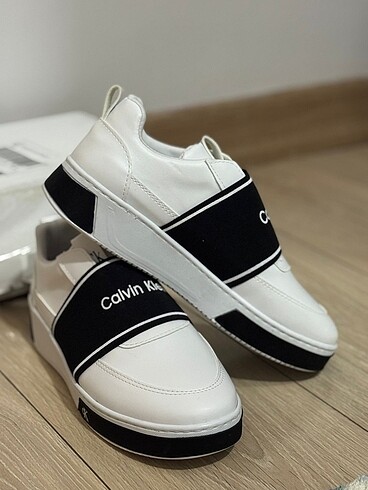 38 Beden Calvin Klein Ayakkabi