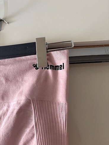Hummel Tayt şort