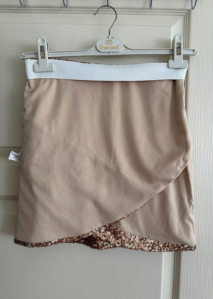 Gold payetli etek - Görsel 3