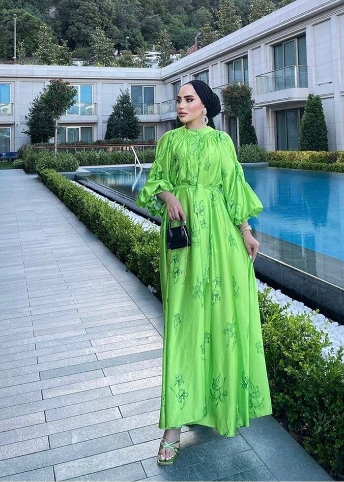 Saten elbise - Görsel 2