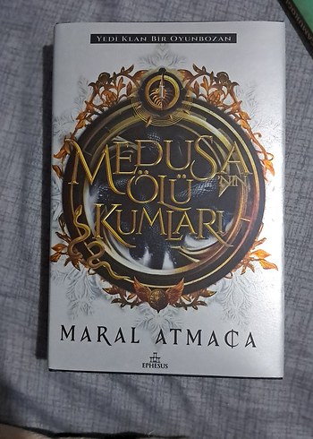 Medusa'nın Ölü Kumları - Maral Atmaca