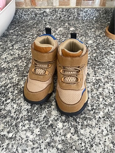 Zara bot