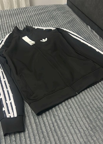 Adidas xl