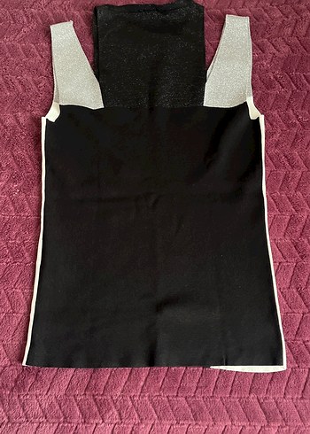 Kadın Gri Siyah Yüksek Yakalı Kolsuz Atlet - Görsel 3