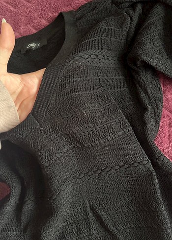 V Yaka Siyah Triko Kadın Kazak - Görsel 3