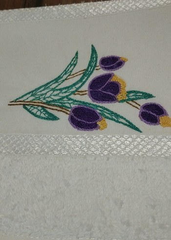 Mor Nakışlı Konvansiyonel Havlu - Görsel 3