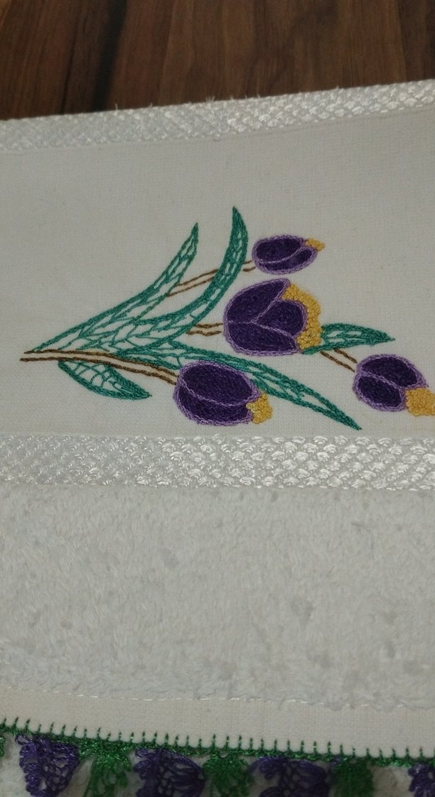 Mor Nakışlı Konvansiyonel Havlu - Görsel 3