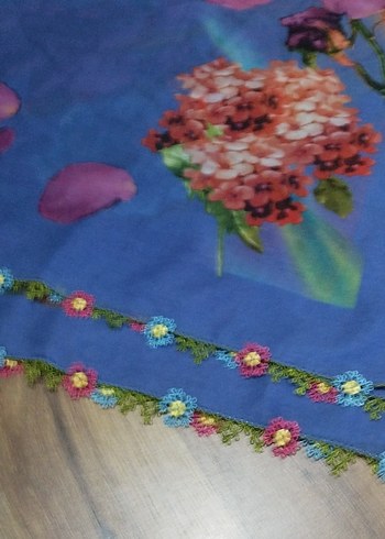 İğne oyalı çiçek Desenli tülbent - Görsel 3